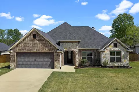 223 Saddle Brook Cir, Hallsville, TX 75650