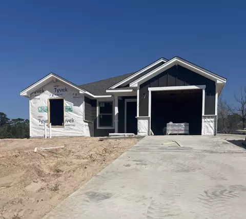 265 Spokane St, Gladewater, TX 75647