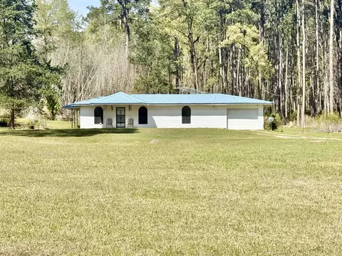 411 Fm 2198, Karnack, TX 75661