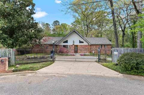 507 Woodway Ln, Longview, TX 75605