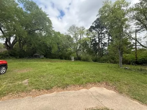 617 E Main, Whitehouse, TX 75791