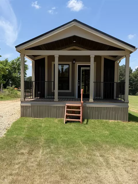 405 Unit C E Front St, Arp, TX 75750