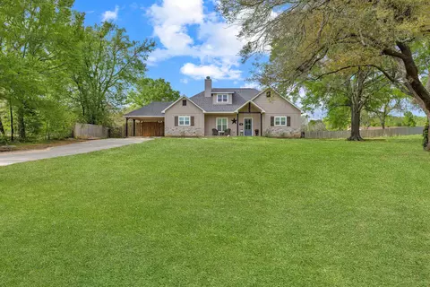315 Ridge Ln, Kilgore, TX 75662