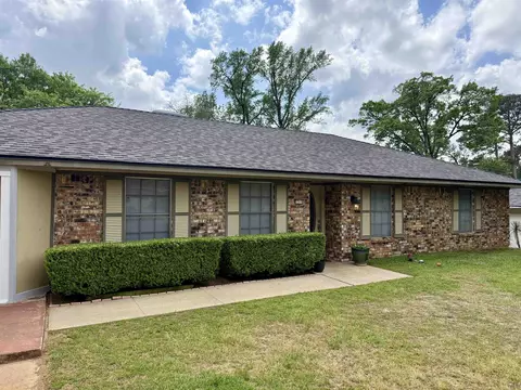 Exterior - 1310 Colgate Dr, Longview, TX 75601 photo 3 of 7