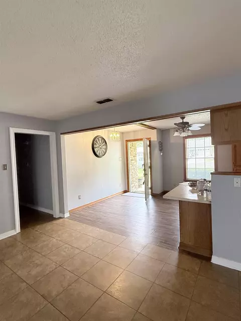 Entry Way - 1310 Colgate Dr, Longview, TX 75601 photo 1 of 2
