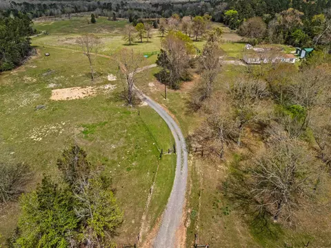 2107 E Prospect Rd, Jefferson, TX 75657 photo 6