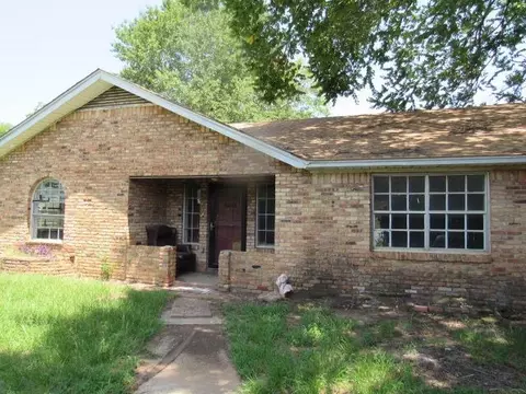 1601 E Hwy 31, Kilgore, TX 75662