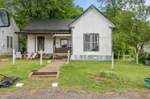 308 Davis St, Longview, TX 75601