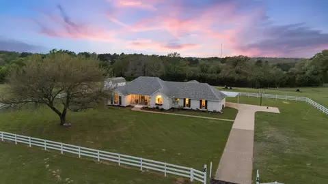 10100 Fm 1650, Gilmer, TX 75645