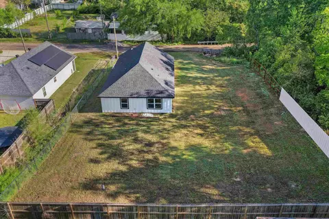 View/Area - 408 E Grand Ave, Longview, TX 75604 photo 2 of 3