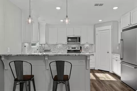Kitchen - 408 E Grand Ave, Longview, TX 75604 photo 2 of 4