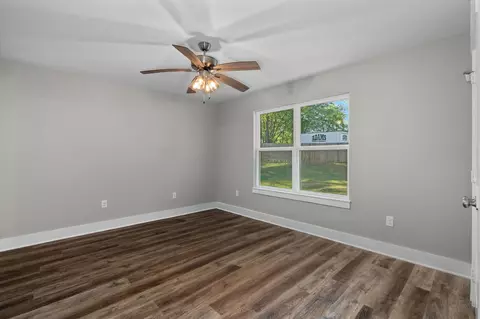 Bedroom - 408 E Grand Ave, Longview, TX 75604 photo 1 of 4