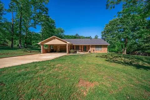 167 L Lee St, Longview, TX 75605