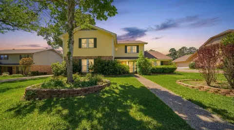 1416 Lazy Ln, Longview, TX 75604