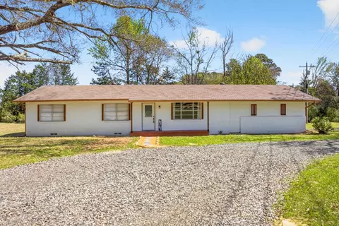 6367 Orange Rd, Big Sandy, TX 75755
