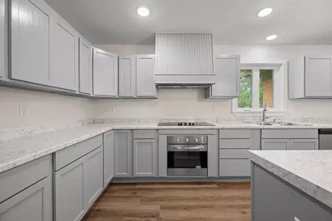 Kitchen - 508 E Melton St, Longview, TX 75602 photo 2 of 6