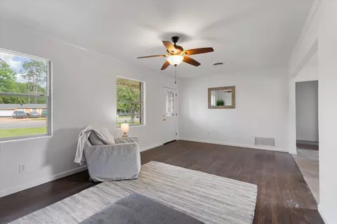 Living - 2205 Pine Tree Rd, Longview, TX 75604 photo 5 of 5