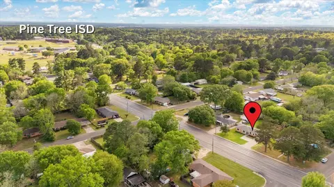 View/Area - 2205 Pine Tree Rd, Longview, TX 75604 photo 2 of 3