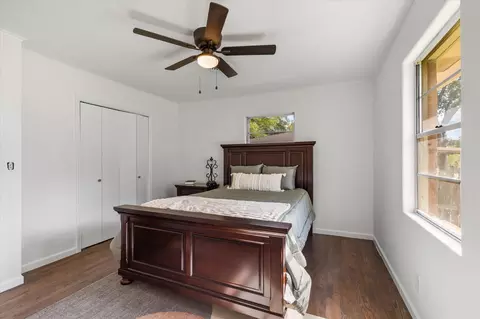 Bedroom - 2205 Pine Tree Rd, Longview, TX 75604 photo 2 of 6