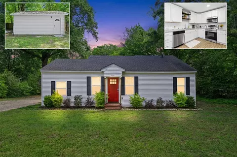 1021 N Montgomery St, Gilmer, TX 75644