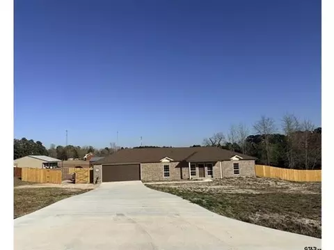 12421 Star Village Ln, Winona, TX 75792