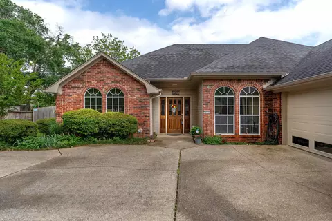 Exterior - 3221 Lopez Ct, Longview, TX 75605 photo 3 of 13