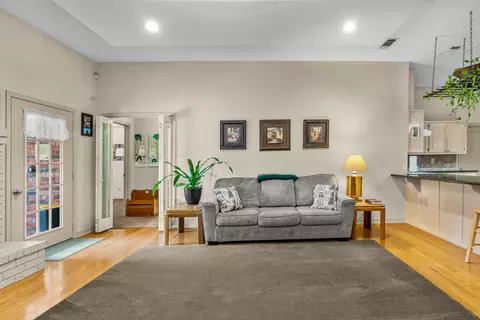 Entry Way - 3221 Lopez Ct, Longview, TX 75605 photo 4 of 6