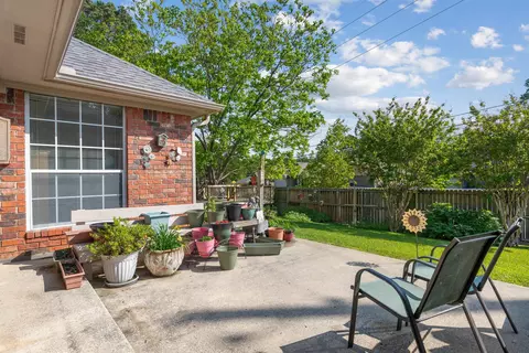 Exterior - 3221 Lopez Ct, Longview, TX 75605 photo 9 of 13