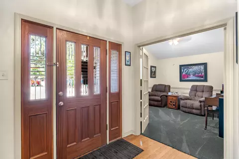 Entry Way - 3221 Lopez Ct, Longview, TX 75605 photo 3 of 6