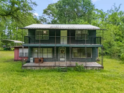 1193 Cowpen Rd, Karnack, TX 75661