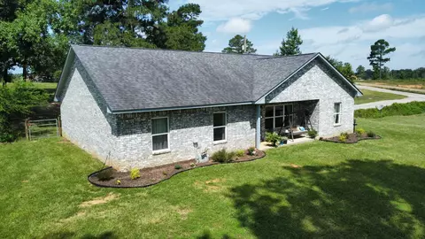 130 Arabian Ct, Gilmer, TX 75645