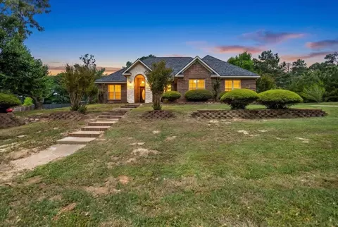 3 Chase Creek Dr, Henderson, TX 75652