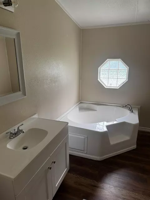 310 Private Road 1330, Elysian Fields, TX 75642 photo 6