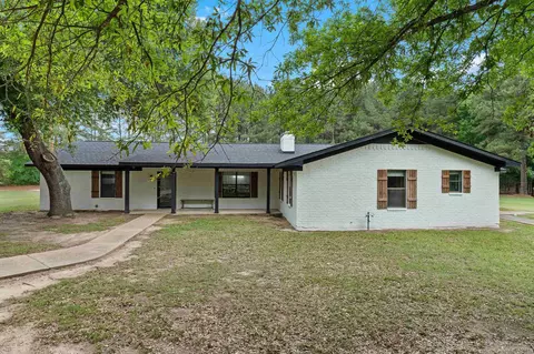 2223 E Fm 1794, De Berry, TX 75639