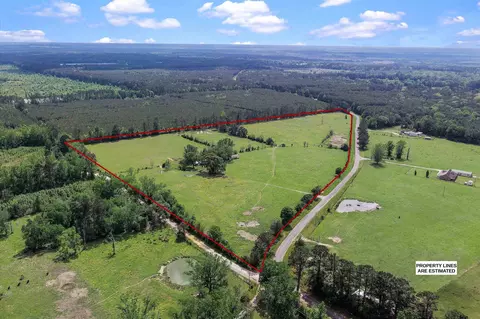 1087 Cr 455, Carthage, TX 75633