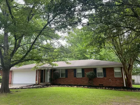 1200 Miami Dr, Longview, TX 75601