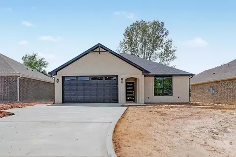 1616 Birch Ln, Kilgore, TX 75662
