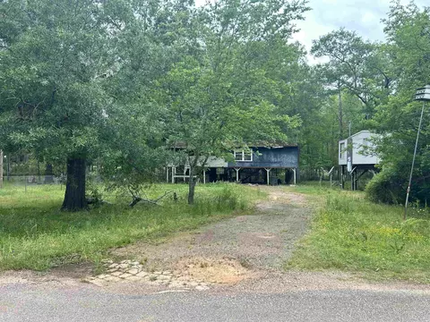 165 Lori Dr, Karnack, TX 75661