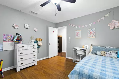 Bedroom - 400 Conroe St, Longview, TX 75604 photo 3 of 5