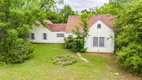 310 N Railroad, Mount Enterprise, TX 75681