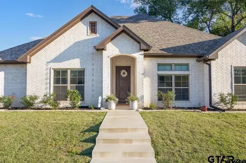 110 Rose Row, Winona, TX 75792