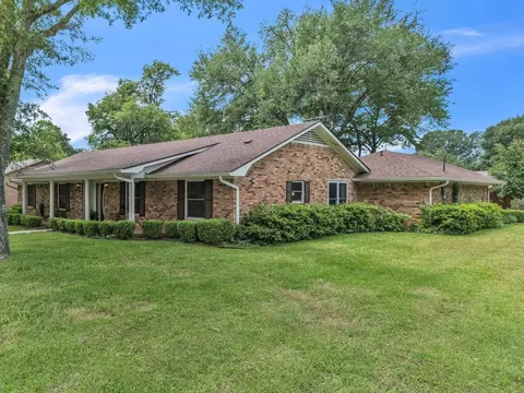 2005 Cardinal, Longview, TX 75601
