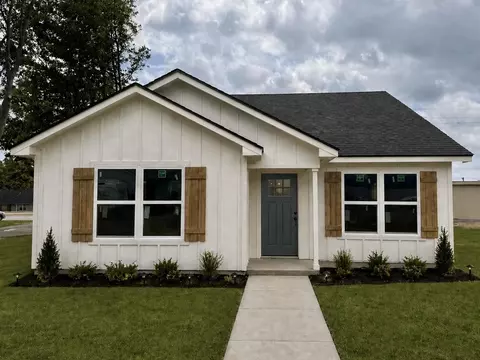 216 E Fleming, Longview, TX 75604