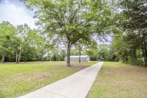 16240 Fm 31, Elysian Fields, TX 75642