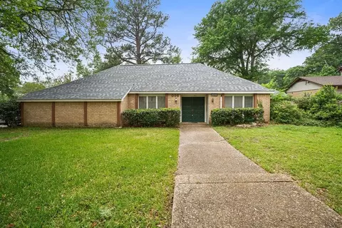 4005 Pollard Dr, Tyler, TX 75701