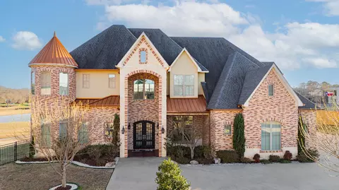 3410 Oak Hill Trl, Longview, TX 75605