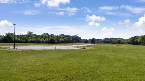 118 Pintail Ln, Troup, TX 75789