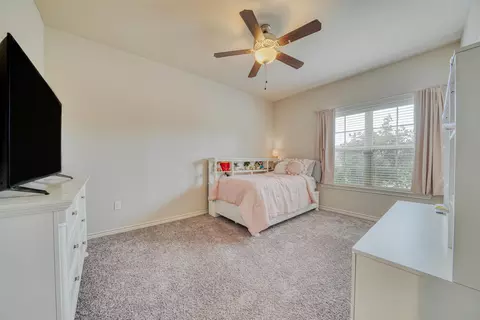 Bedroom - 114 Brookway Ln, Longview, TX 75605 photo 4 of 5
