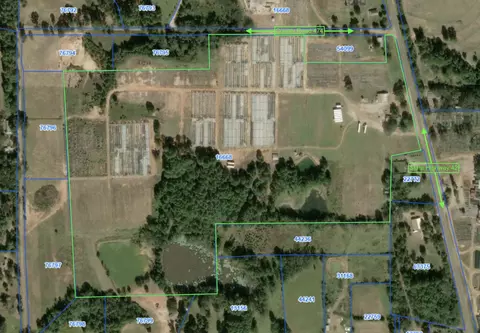 7434 S State Highway 42, Henderson, TX 75652