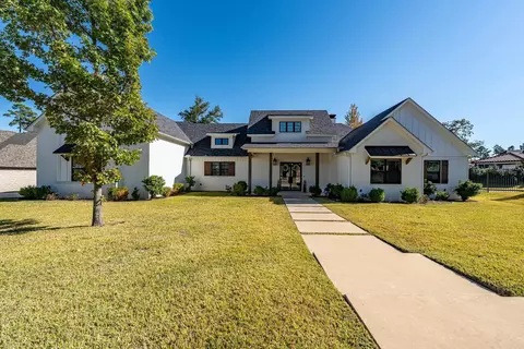 7580 Northlake Dr, Tyler, TX 75703